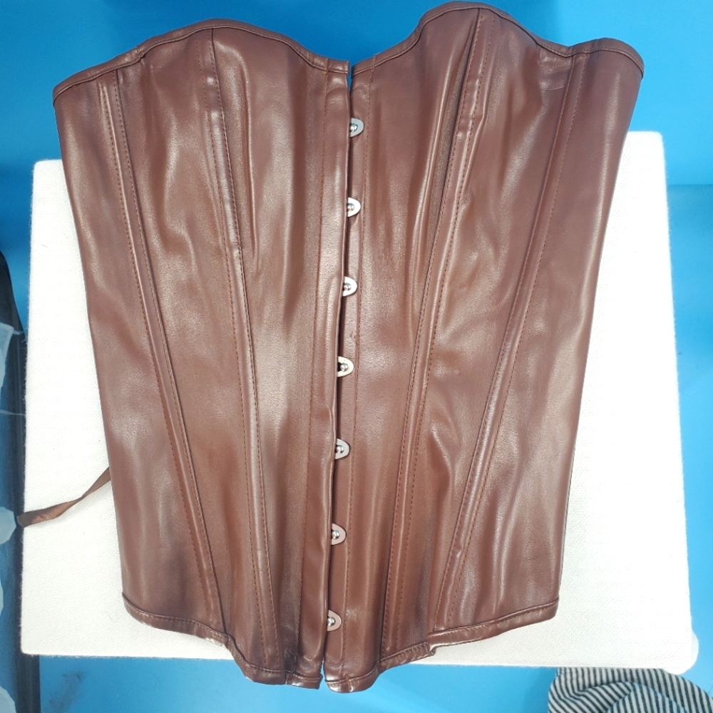 NWT brown hook front corset M